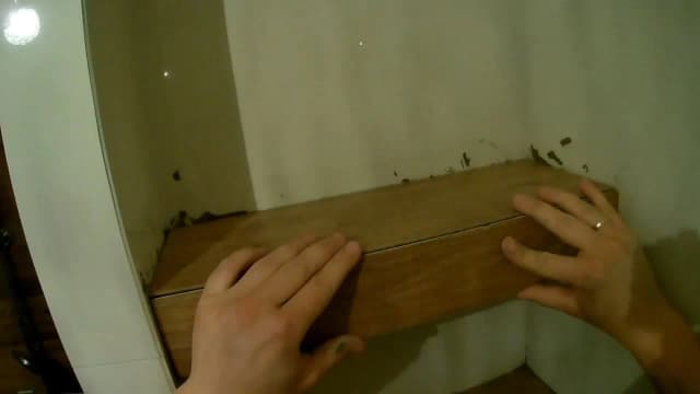 Jak zrobić półki wnękowe w łazience: 5 prostych kroków DIY Jak zrobić półki wnękowe w łazience: 5 prostych kroków DIY