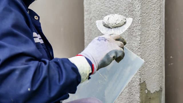 Ile kosztuje nałożenie tynku akrylowego? Sprawdź ceny 2023 Ile kosztuje nałożenie tynku akrylowego? Sprawdź ceny 2023